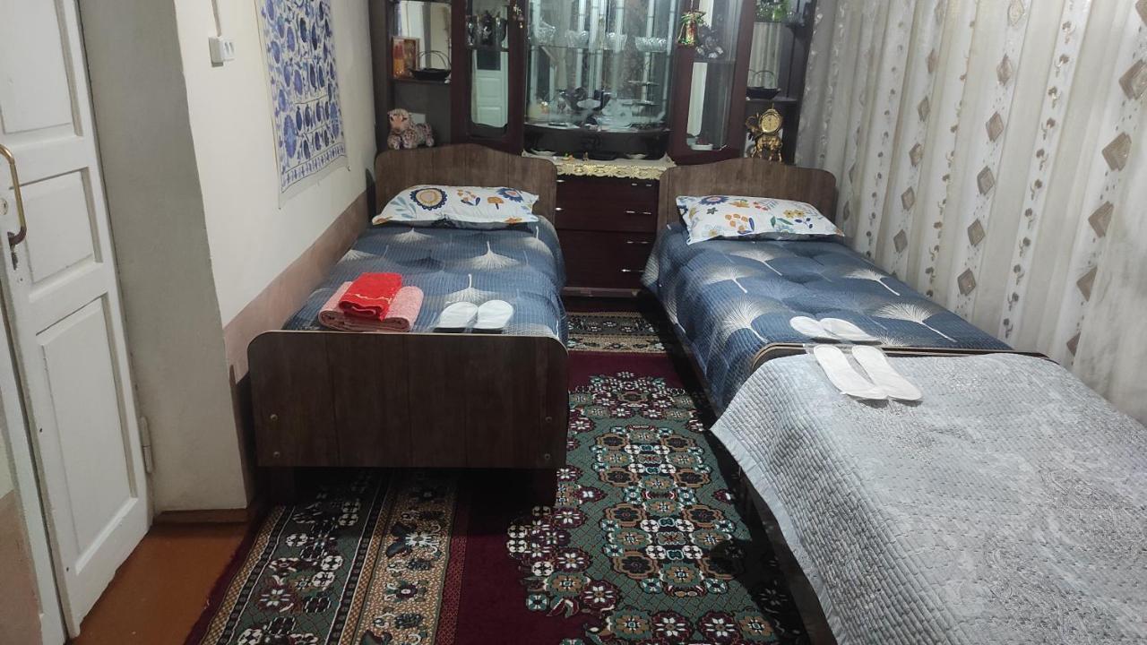 Tasmin Mexr Hostel Samarcande Extérieur photo